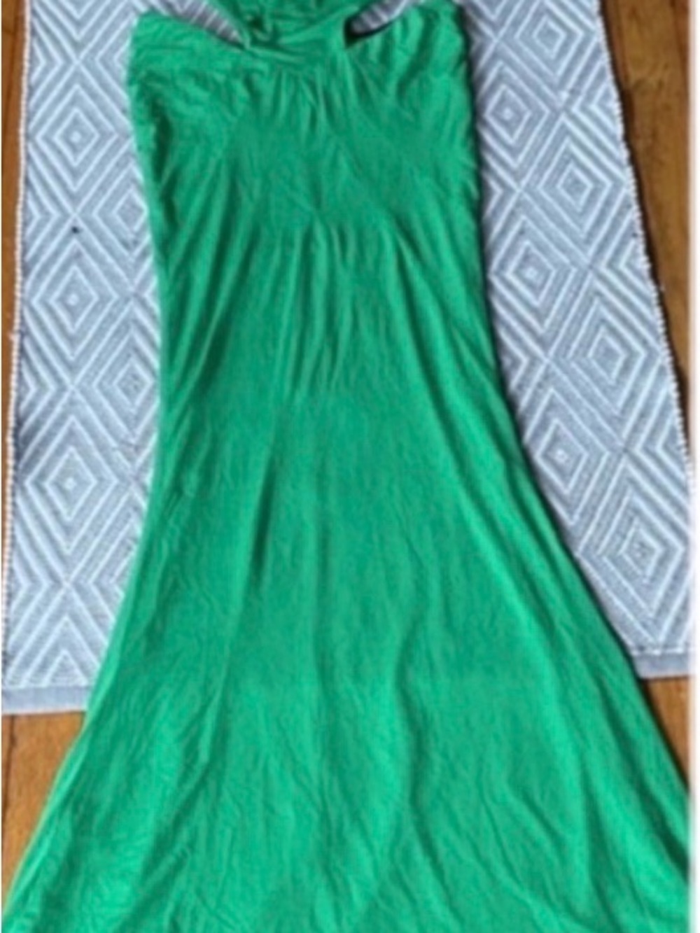 Retrofete Off-Shoulder Cutout Evening Gown in Green - Picture 5 of 12